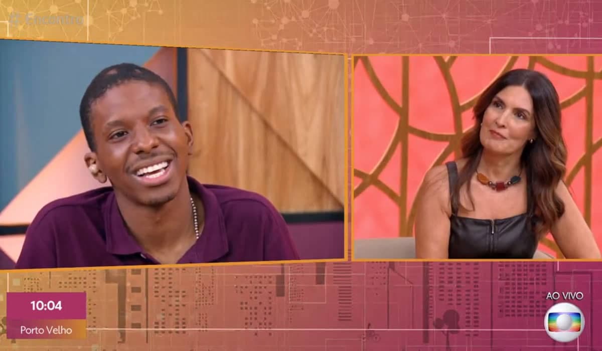 Lucas Penteado distribui sorrisos e se recusa a falar sobre Projota e Karol no Encontro
