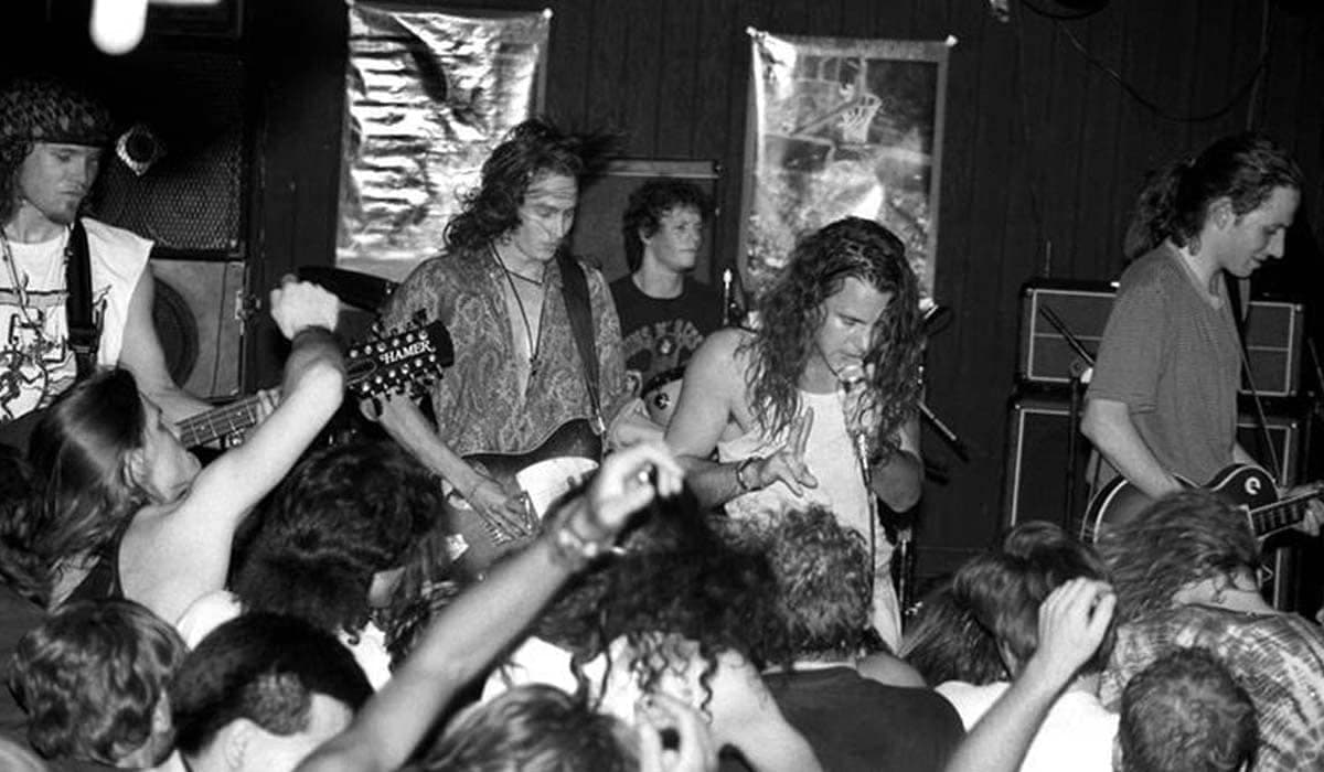 Pearl Jam comemora 30 anos do álbum 'Ten', um marco eterno para o Grunge