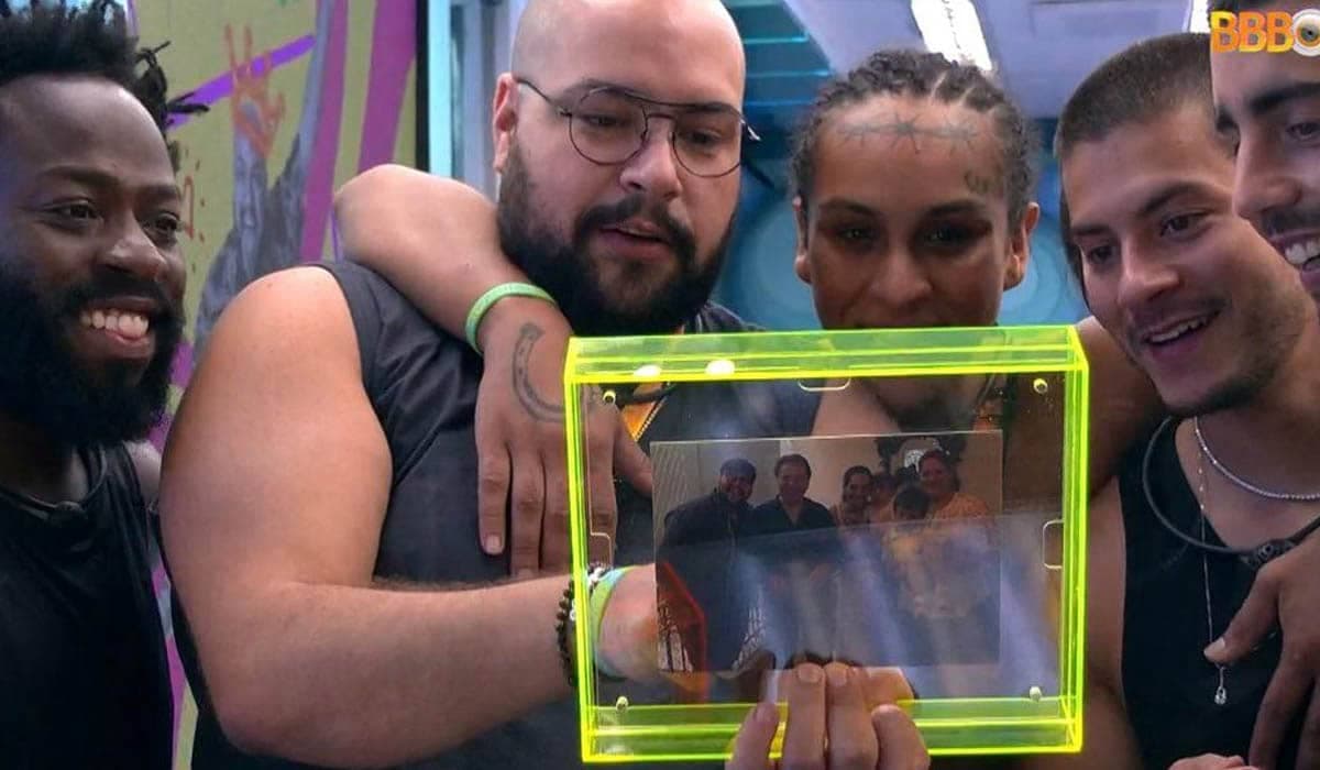 SBT exalta Tiago Abravanel e foto de Silvio Santos no BBB 22