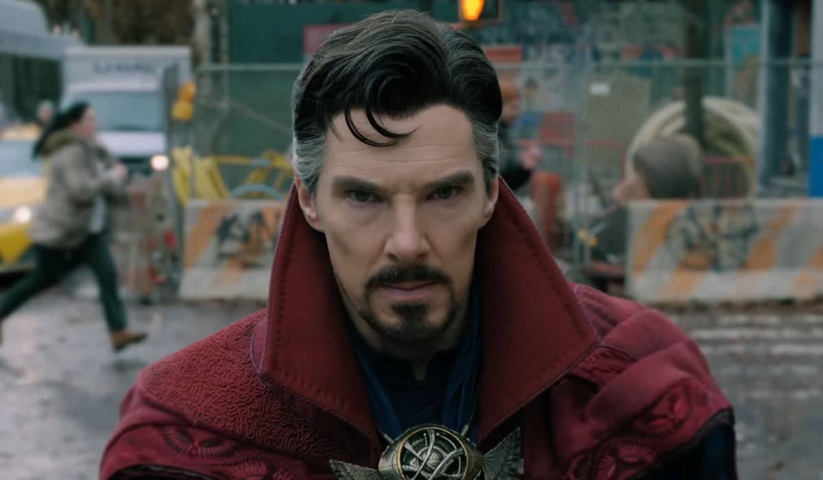 Doutor Estranho 2 inaugura fase promissora com Sam Raimi no MCU