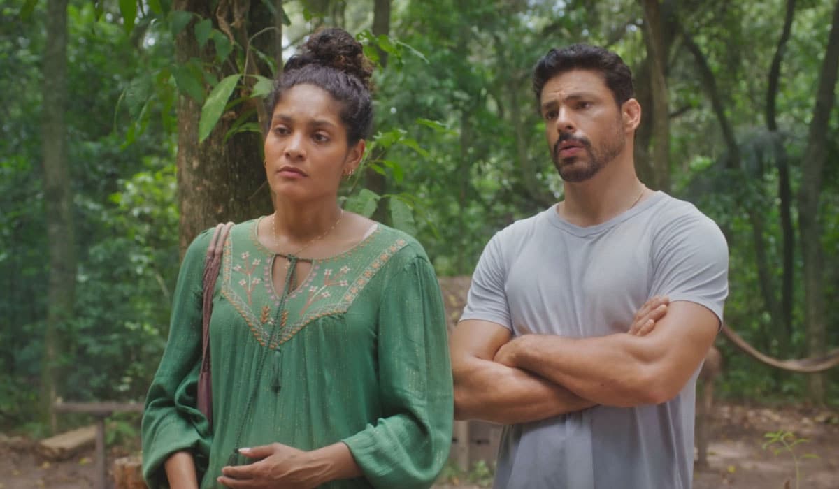 Caio conquista o sonho de viver em paz com Aline no final de Terra e Paixão