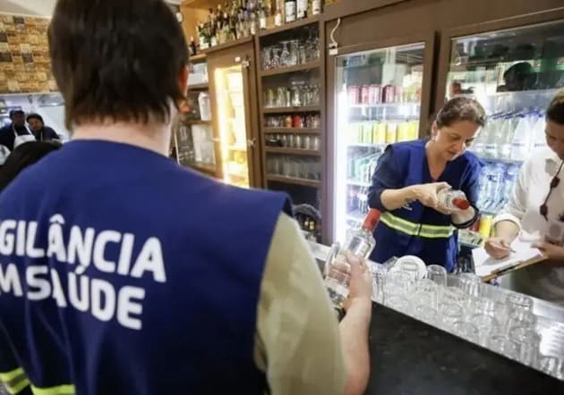 Casos confirmados de intoxicação por metanol chegam a 16 no Brasil