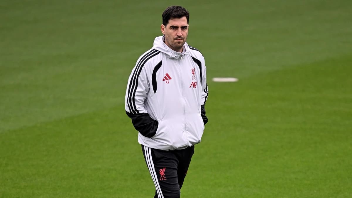Iraola nunca venceu o Brentford e leva tabu pessoal ao Liverpool