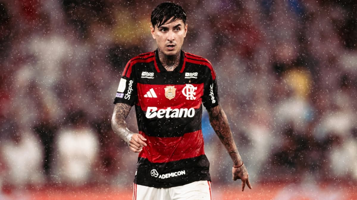 Pulgar leva amarelo aos 3 minutos e joga no limite contra o Bahia