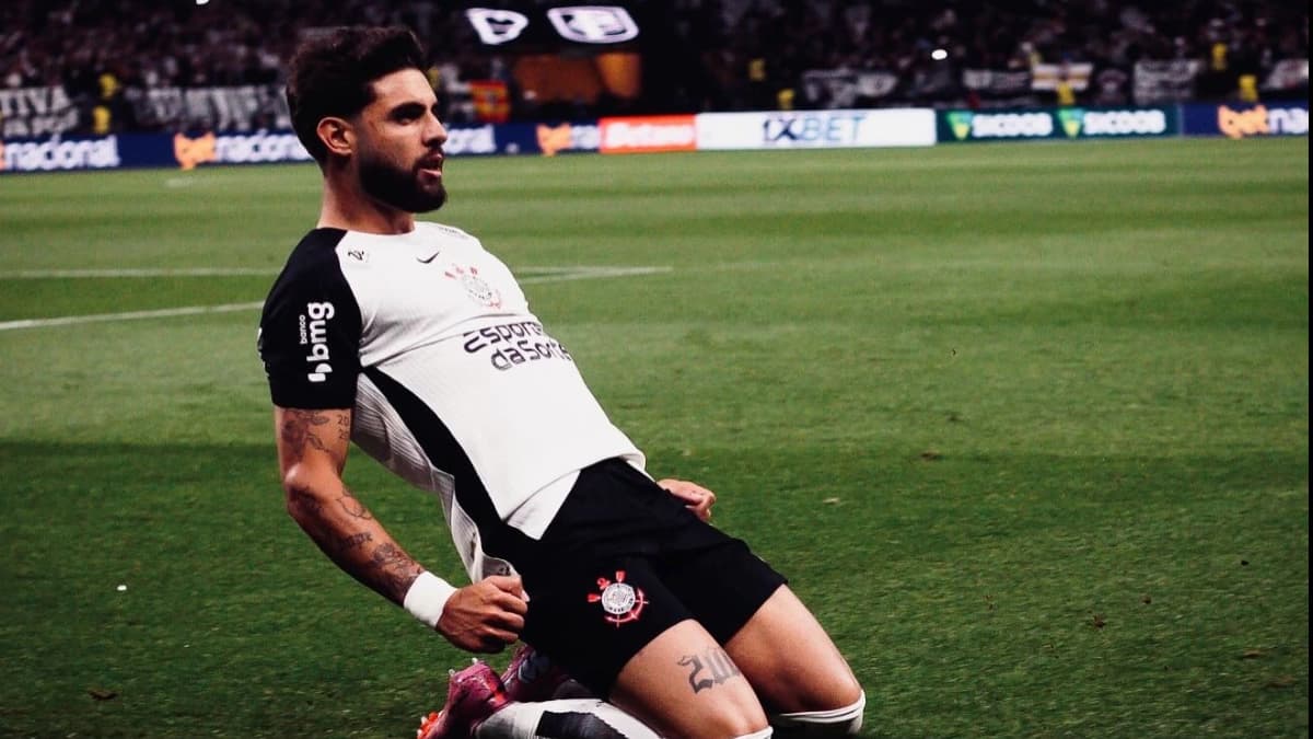 Yuri Alberto marca de pênalti e encerra série de 8 derrotas do Corinthians