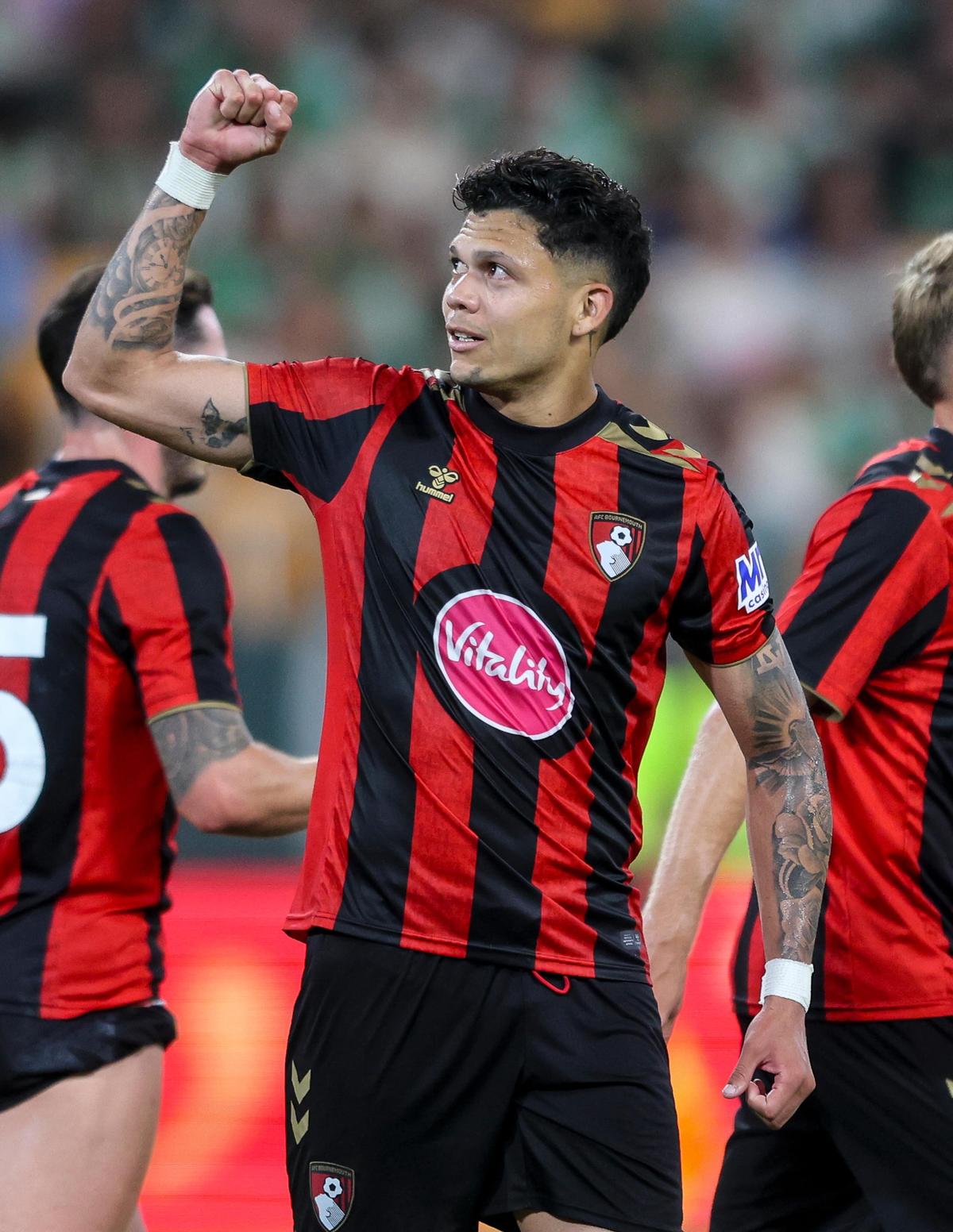 Evanilson comemora gol pelo Bournemouth. Foto: Reprodução/Instagram @evanilsonlima99