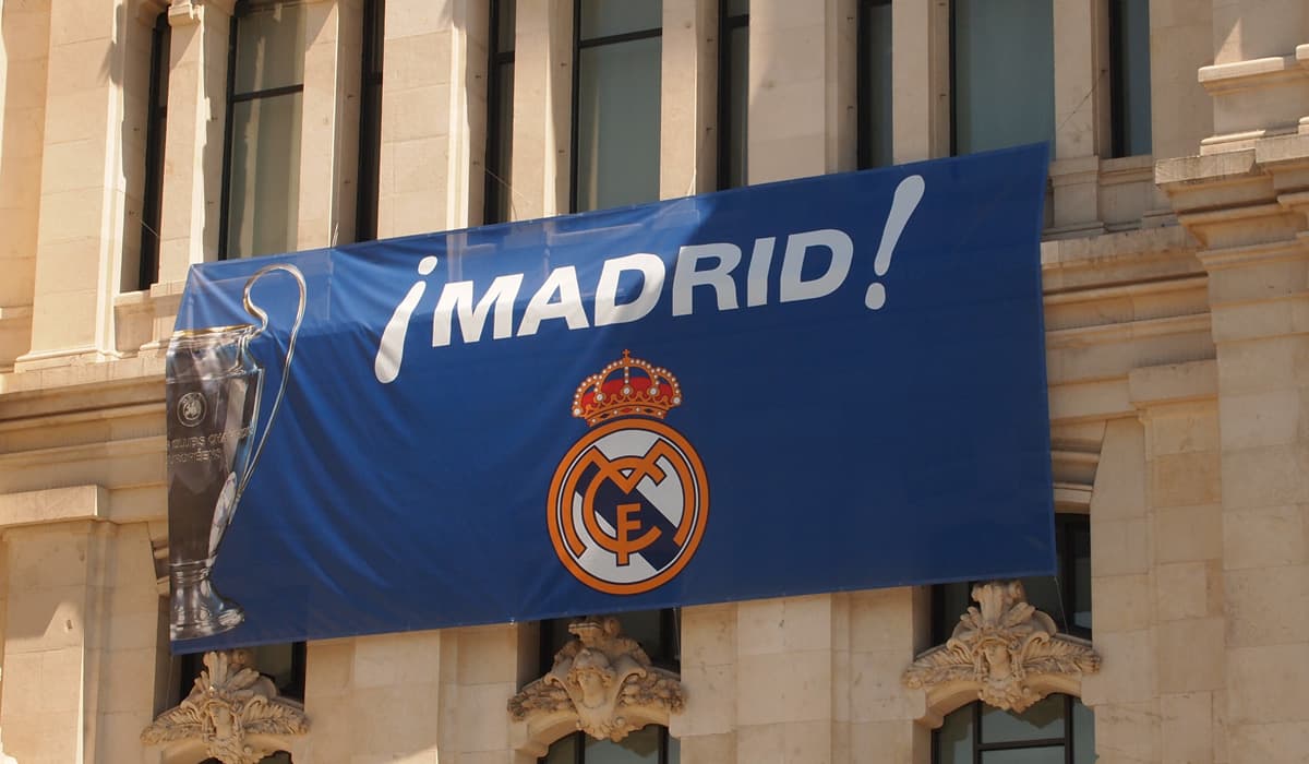 Resumo do Dia da Champions League: Destaques e Horários dos Playoffs desta Terça (17/02)