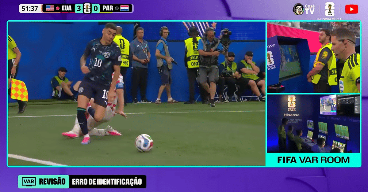 Novas regras da FIFA: Almirón é expulso por cobrir a boca e soma punições inéditas na Copa