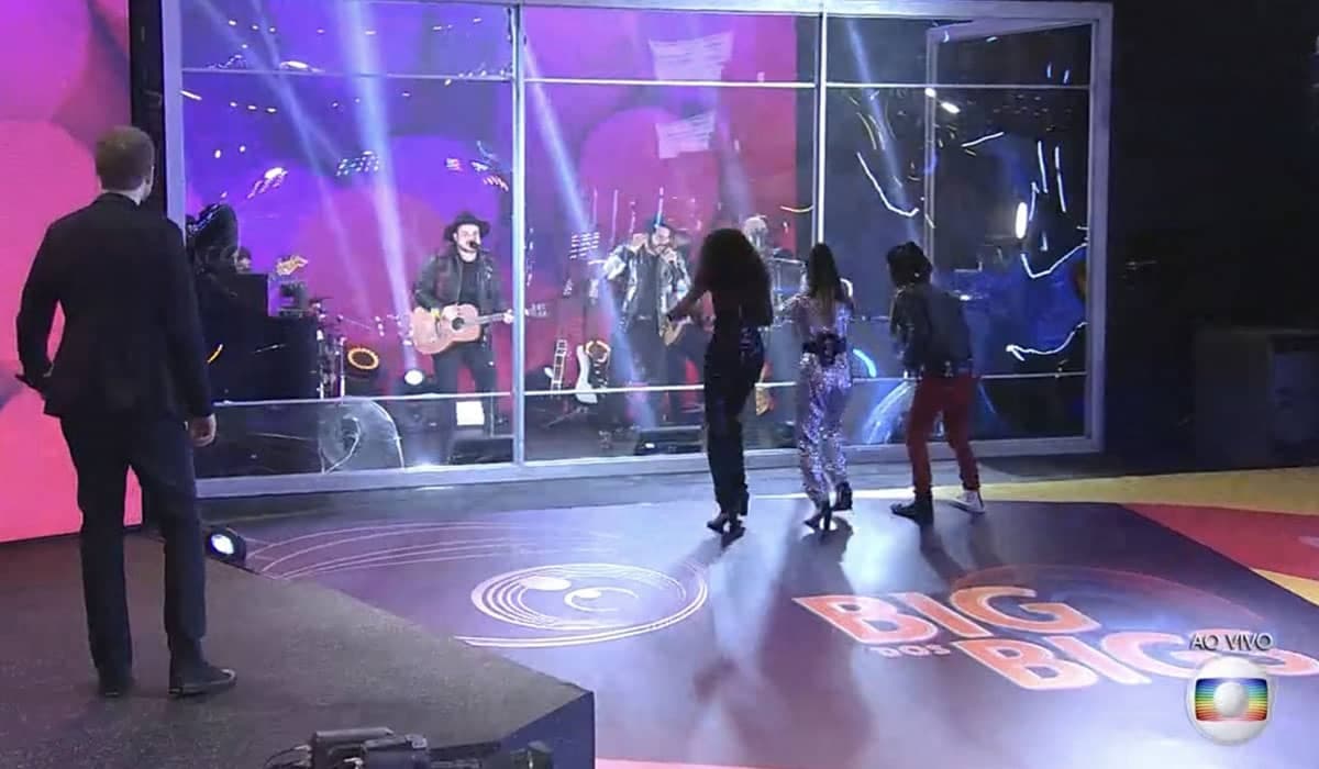 Israel & Rodolffo foi a primeira atração musical da noite