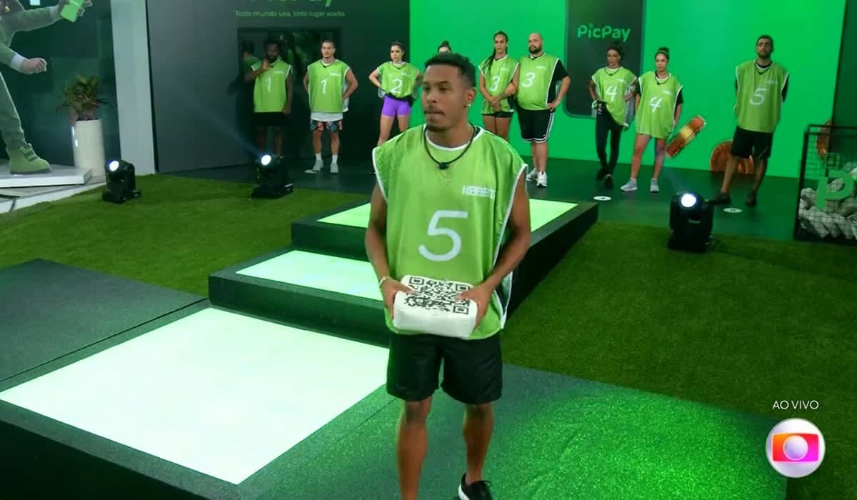 Paulo André acertou bons lances, mas seu parceiro Pedro Scooby não parecia estar levando o desafio a sério