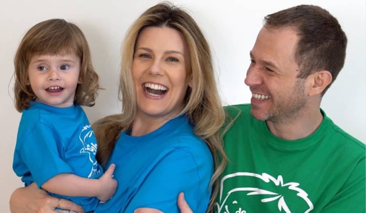 Tiago e família enfrentaram momentos difíceis com a pequena Lua. Foto: Reprodução/Instagram