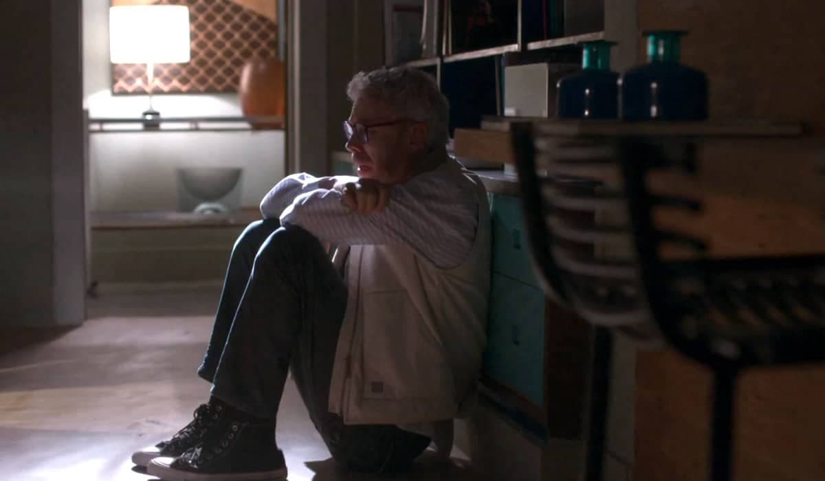 Jonathan ficou devastado ao perceber o rumo que sua fórmula tomou. Foto: Reprodução/Globo