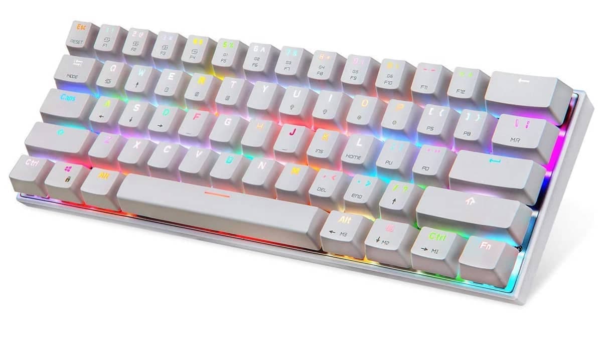 Teclado mecânico da marca Motospeed é uma boa dica para os amantes de jogos. Fonte: Divulgação/Amazon