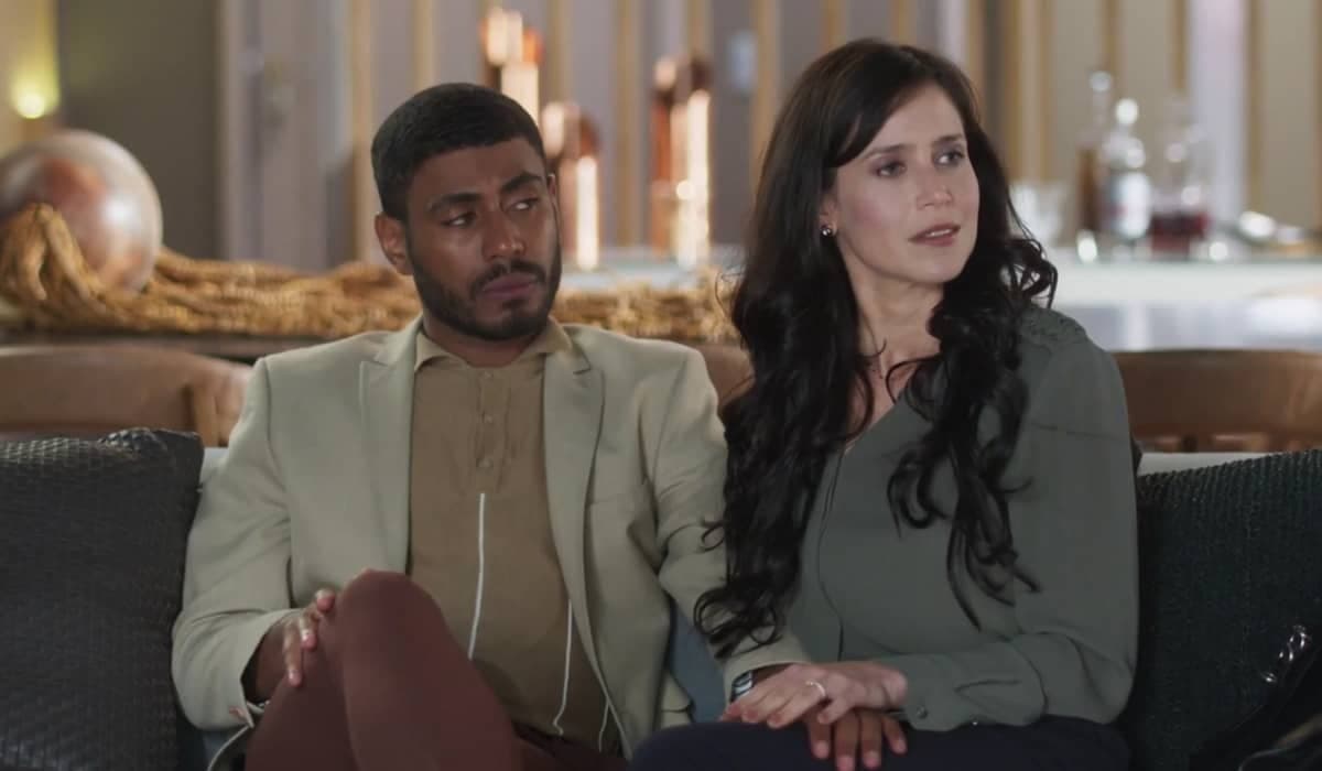 Regina e Leonardo usam Kaká para procurar a fórmula secreta. Fonte: Reprodução/Globo