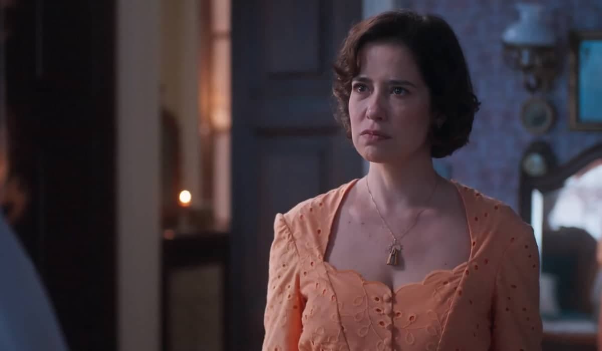 Heloísa revela a armação para Leônidas. Fonte: Reprodução/Globo