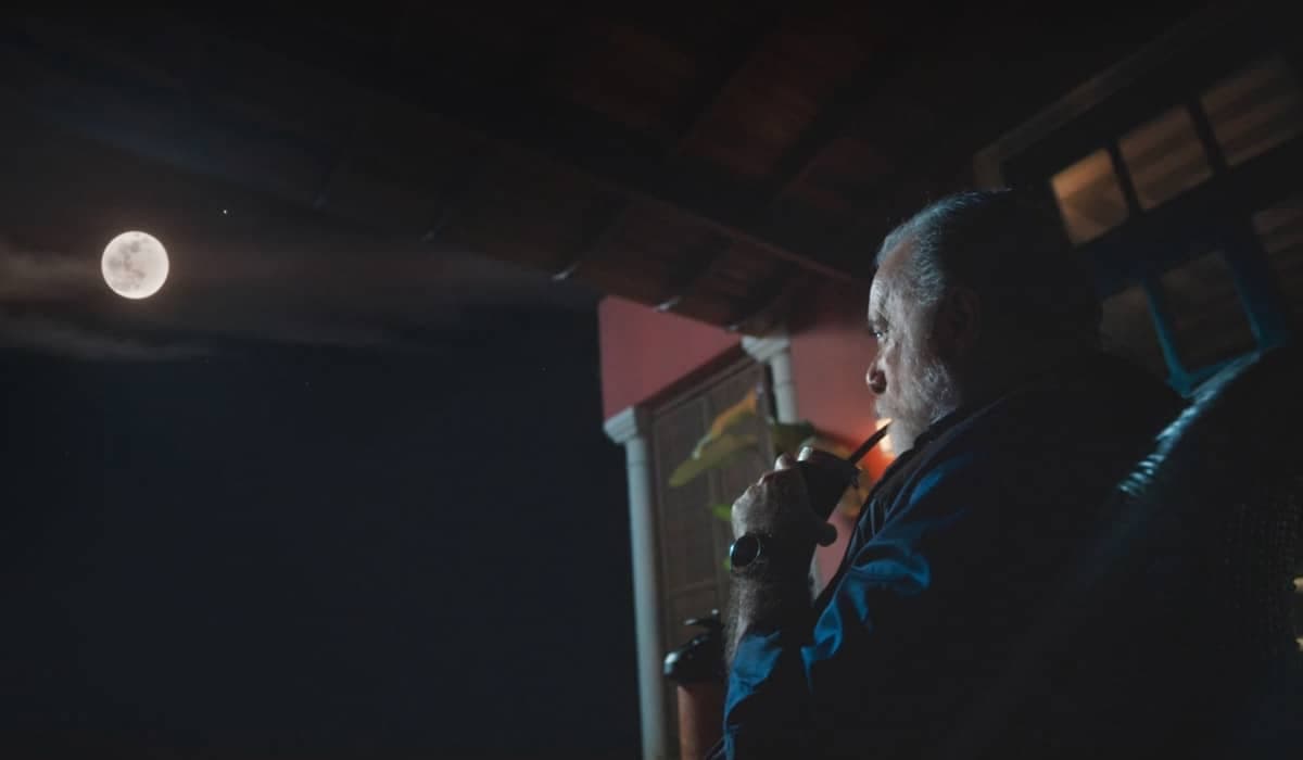 Antônio já está se preparando para a morte em Terra e Paixão. Foto: Reprodução/Globo