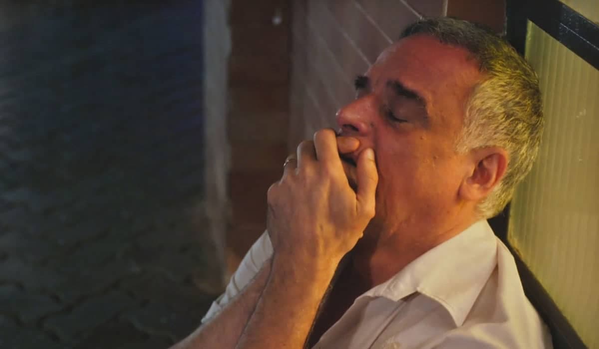 Andrade continua sofrendo com o desprezo da família. Foto: Reprodução/Globo