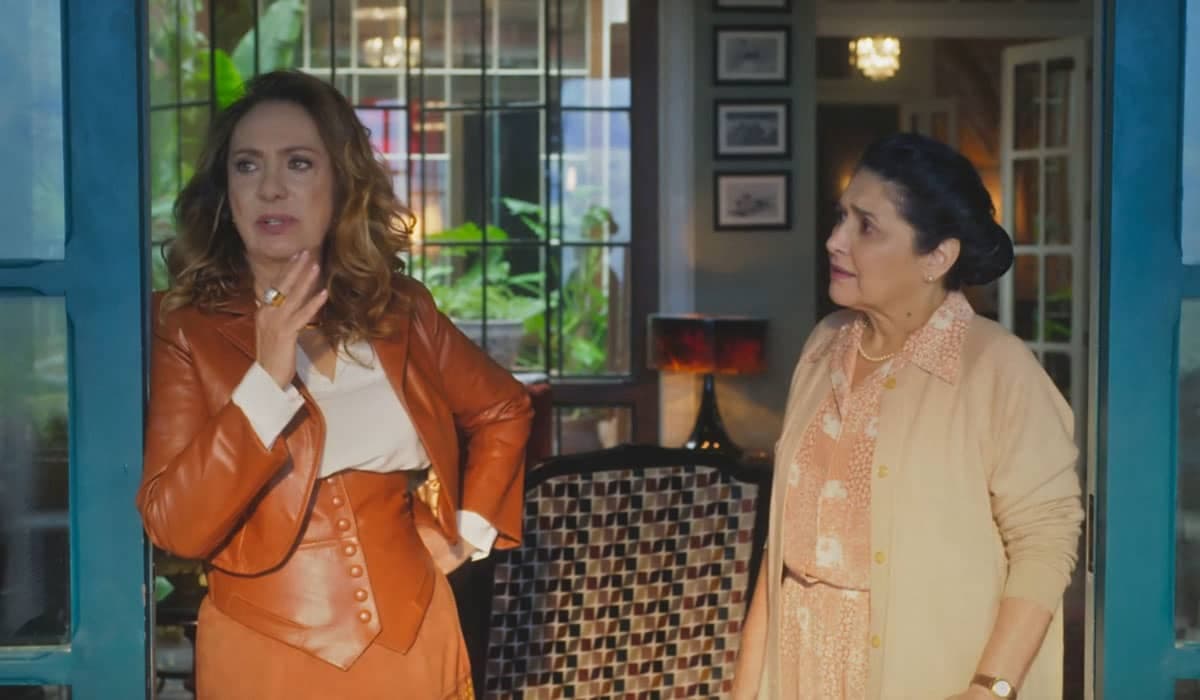 Angelina não consegue mais apoiar Agatha em Terra e Paixão. Foto: Reprodução/Globo