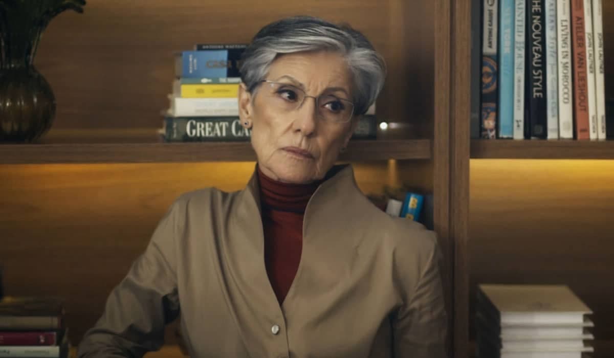 Cidália coordena ação para incriminar Ari na novela das nove. Foto: Reprodução/Globo