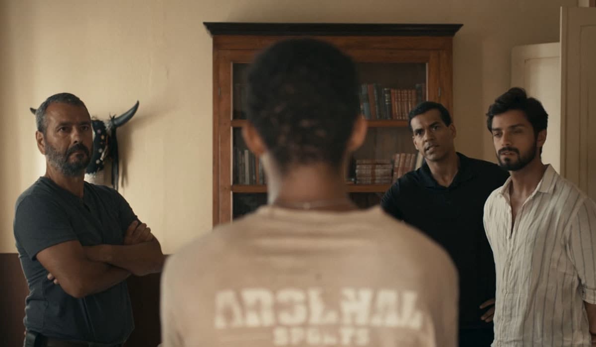 João Pedro prefere se afastar da família em Renascer. Foto: Reprodução/Globo