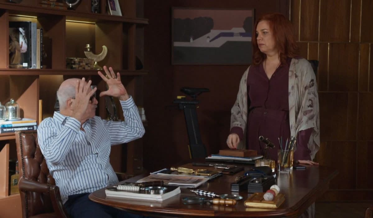Helena não consegue aceitar a decisão do pai em Elas por Elas. Foto: Reprodução/Globo