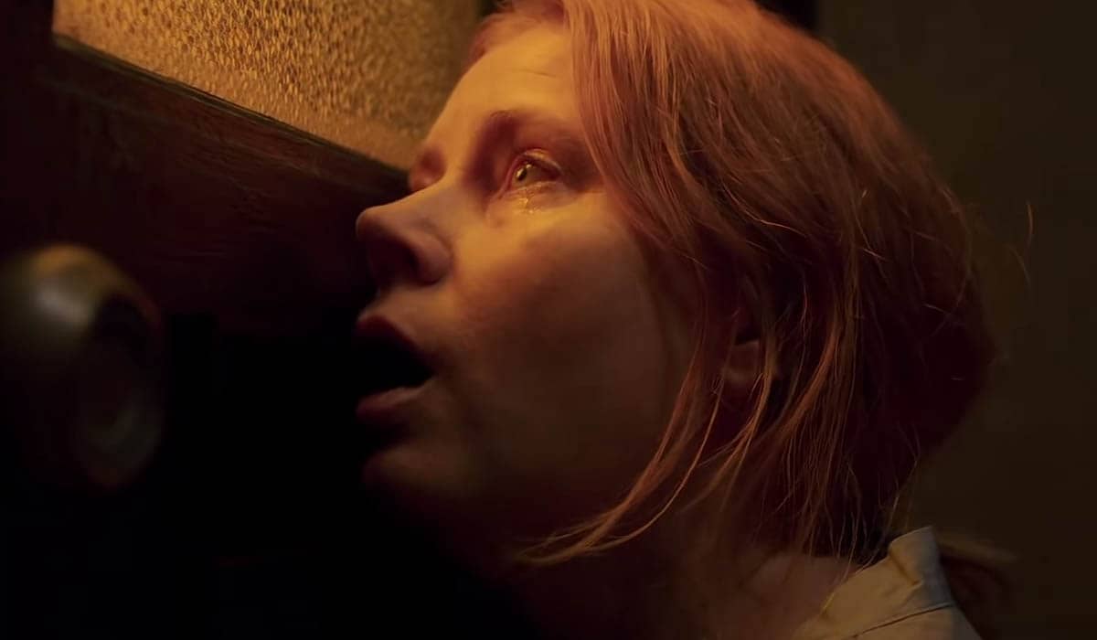Após adiamentos, refilmagens e mudanças na edição, o filme está programado para estrear em maio na Netflix