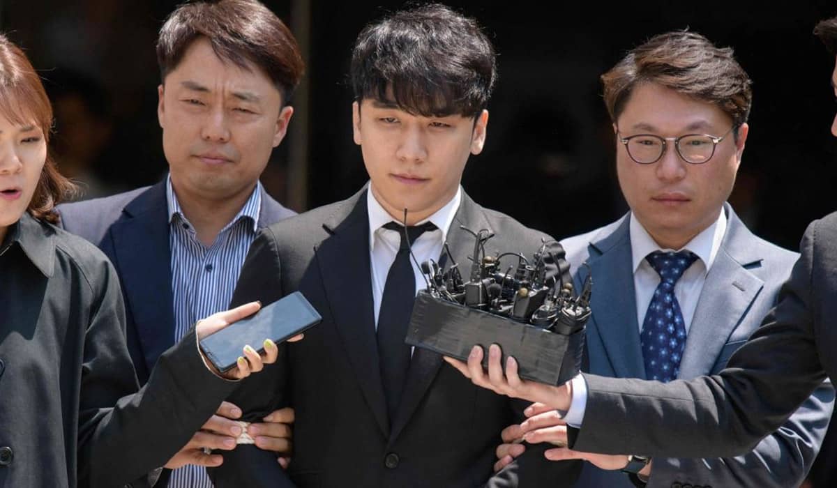 O ex-idol foi condenado a três anos de prisão e pagamento de 1,15 bilhão de won em restituição
