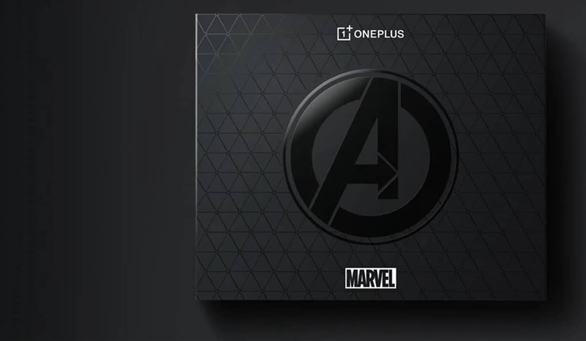 OnePlus 10T ganha novo modelo em parceria com a Marvel. Fonte: Divulgação/OnePlus