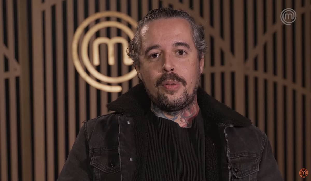 MasterChef Profisisonais: Marcelus é eliminado após sanduíche seco