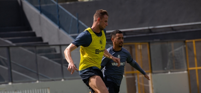 Remo realizando último treinamento antes do duelo contra o Atlético-MR. Foto: Por Samara Miranda - Comunicação Clube do Remo
