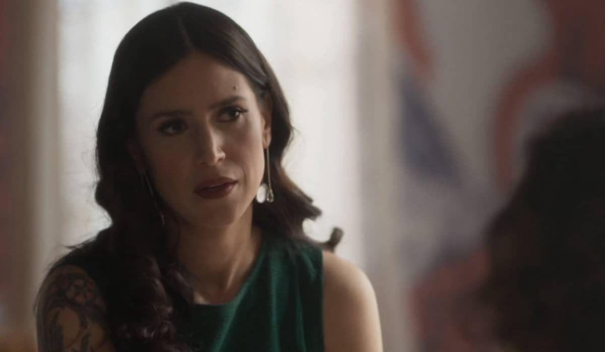 Regina fica encurralada na novela das sete. Foto: Reprodução/Globo