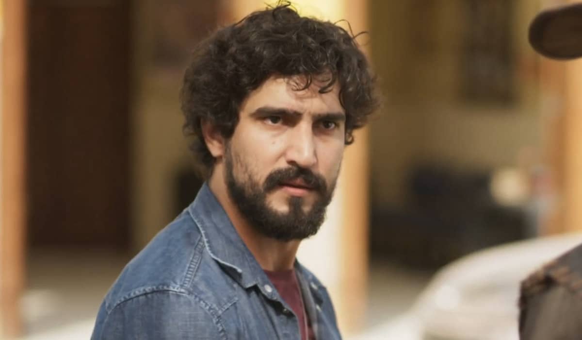 Tertulinho consegue avançar na vingança contra Zé Paulino. Foto: Reprodução/Globo