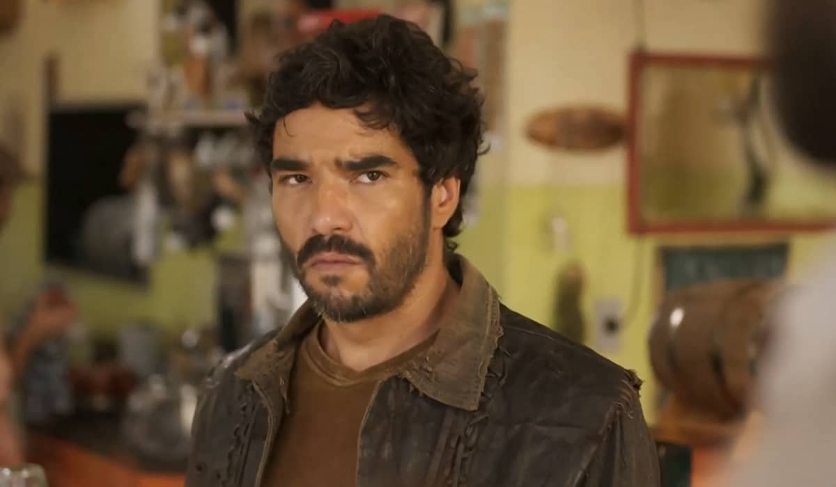 Pajeú intimida a enfermeira. Fonte: Reprodução/Globo