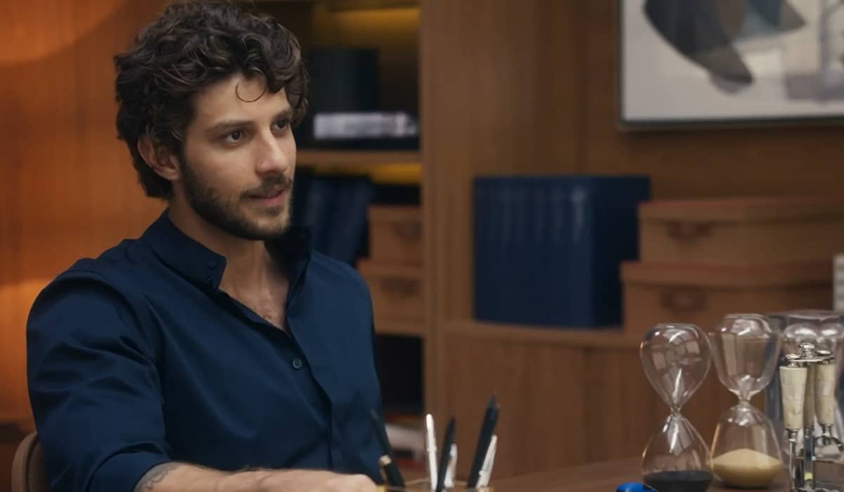 Ari pode ter um irmão por parte de pai. Fonte: Reprodução/Globo