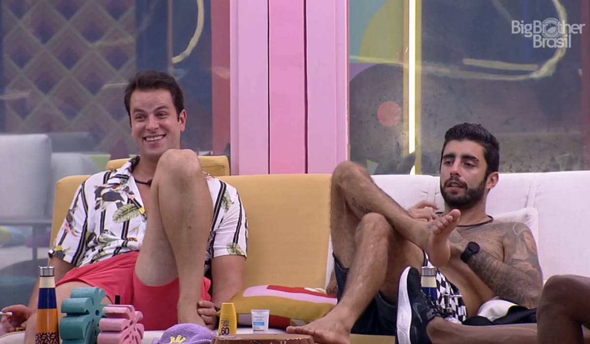 Gustavo e Scooby escaparam da eliminação. Foto: Reprodução/Globoplay