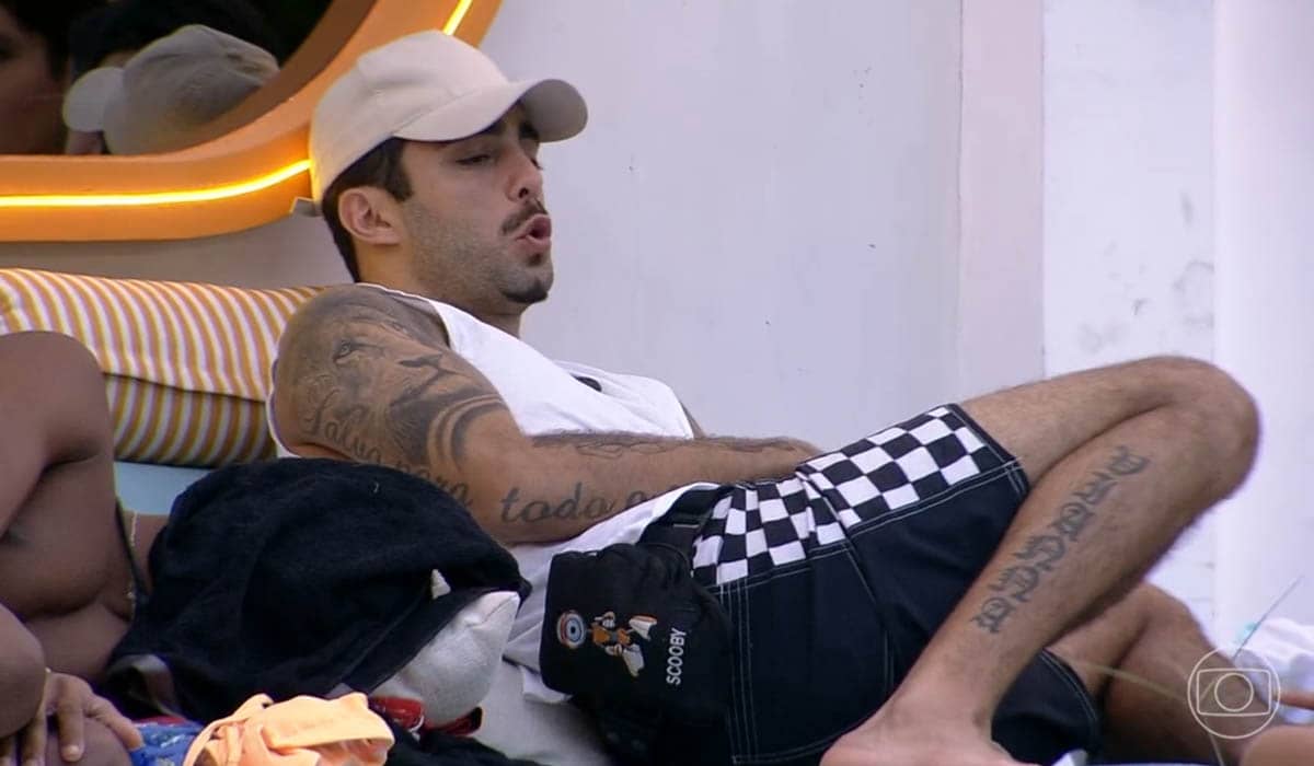 Pedro Scooby ganhou um VT exclusivo no BBB 22. Foto: Reprodução/TV Globo