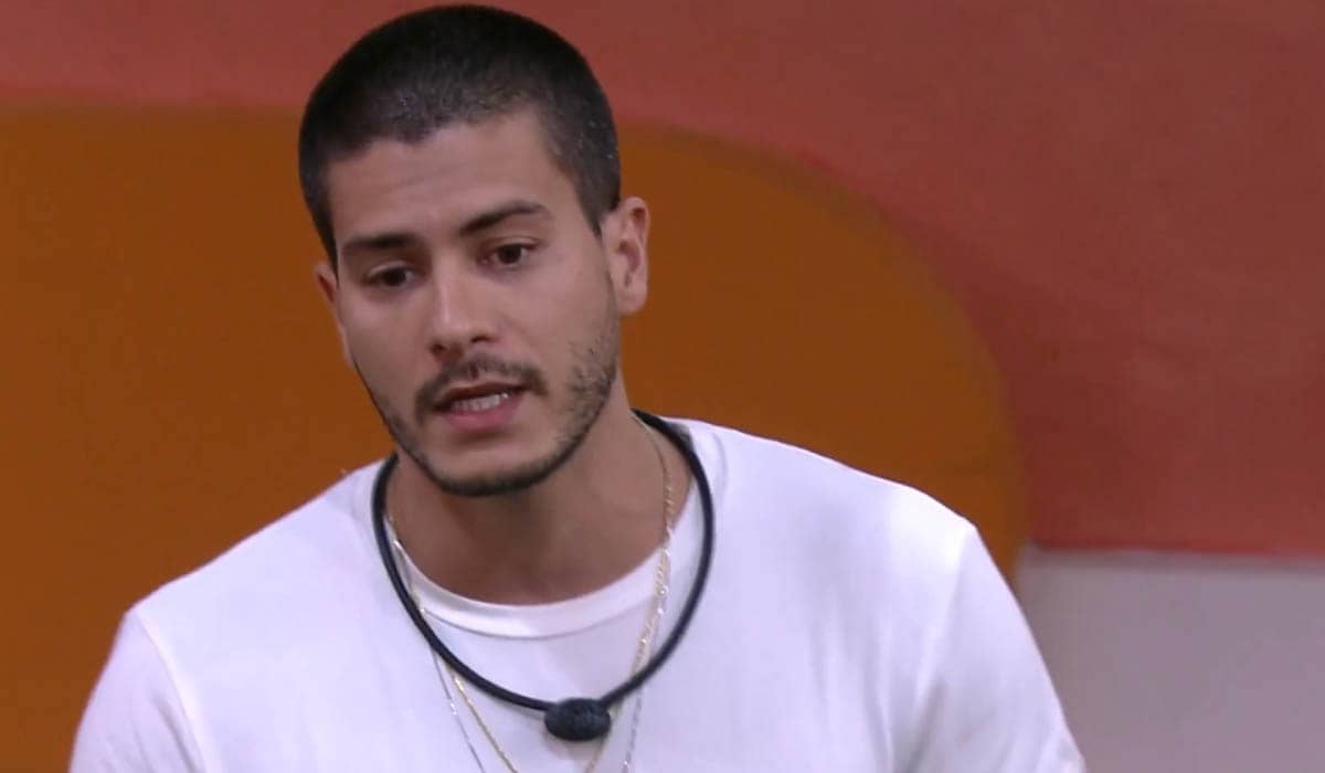 Arthur Aguiar durante o jogo da discórdia do BBB 22. Foto: Reprodução/TV Globo