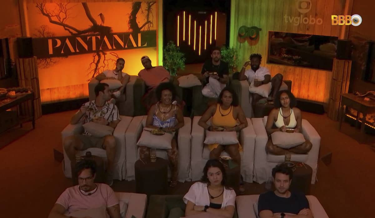 A sala estava toda decorada com a temática da novela. Fonte: Reprodução/Globo