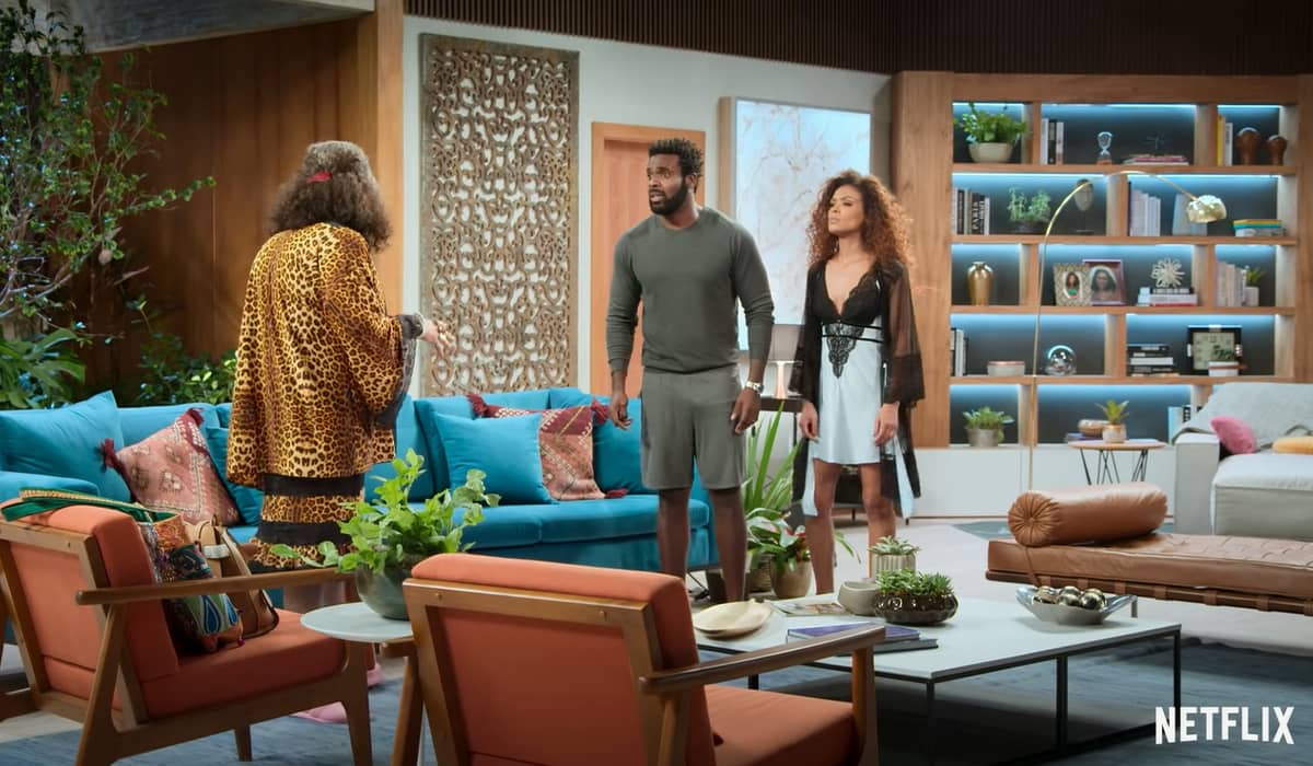 A produção mantem o formato de sitcom. Fonte: Reprodução/YouTube