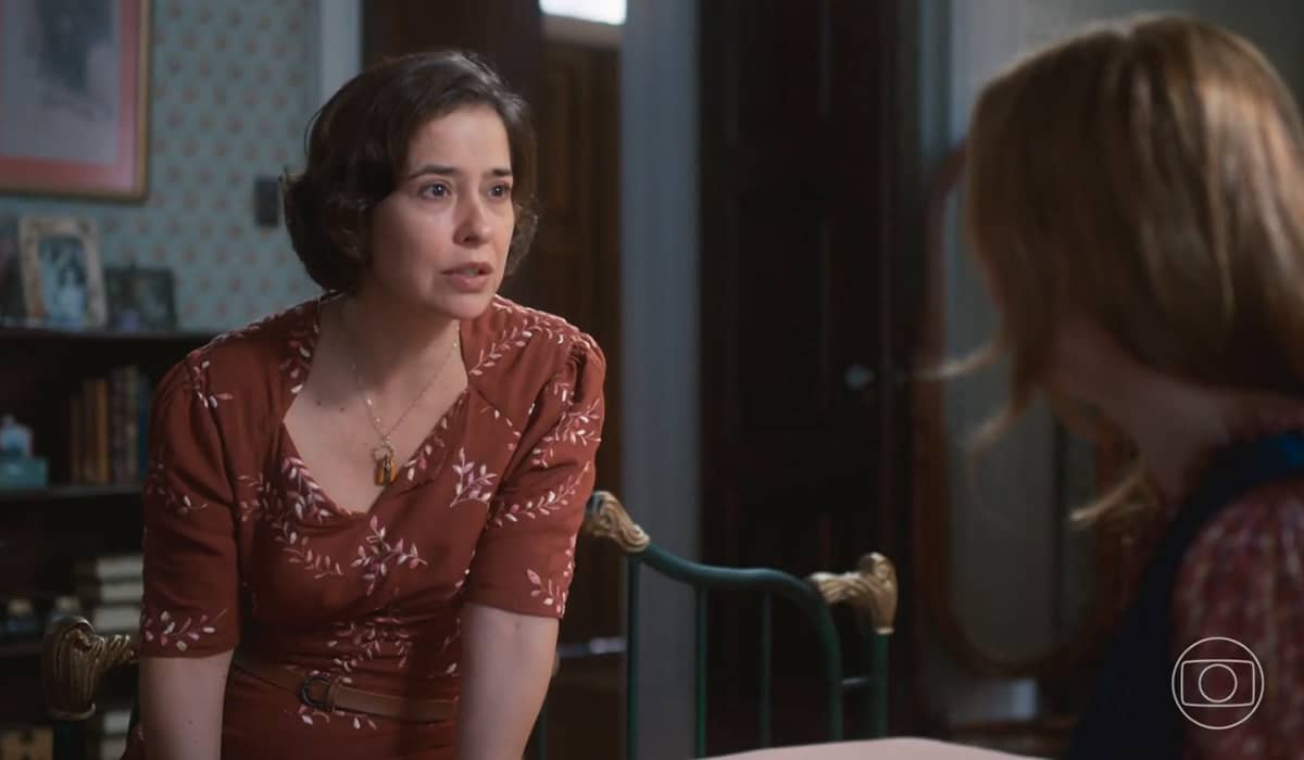 Heloísa incentiva a carreira de Isadora como estilista. Fonte: Reprodução/Globo