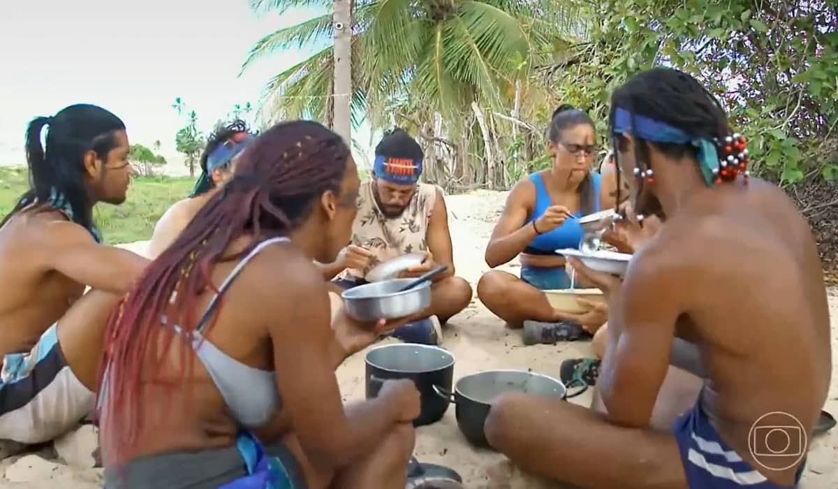 A Tribo Lua aproveitou a vitória com um belo almoço. Fonte: Reprodução/Globo