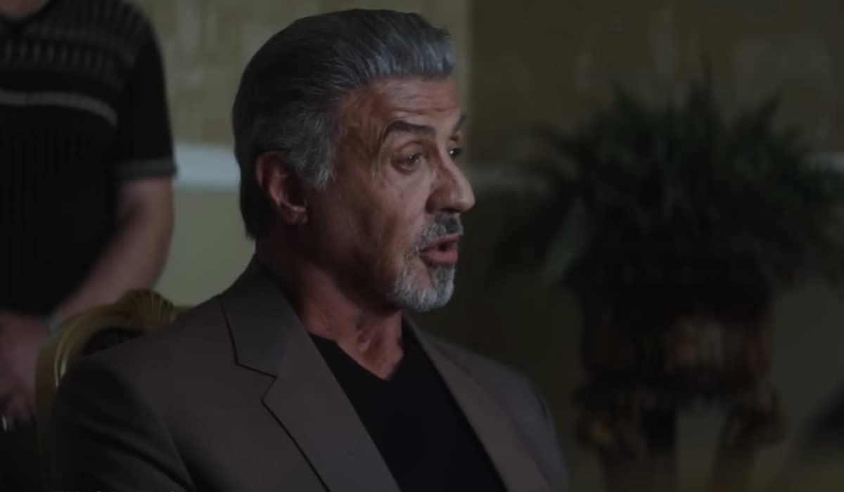 Sylvester Stallone interpreta um ex-chefe da máfia na nova série da Paramount Plus. Foto: Reprodução/YouTube