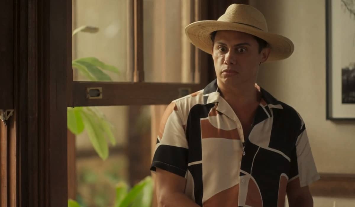Zaquieu começa a se aventurar como peão nas terras de José Leôncio. Foto: Reprodução/Globo