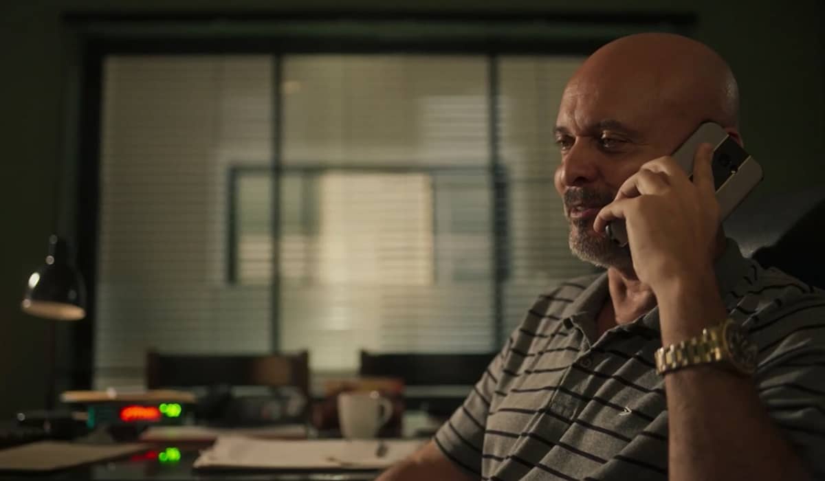 Ari revela que uma onça foi morta nas terras de José Leôncio. Fonte: Reprodução/Globo
