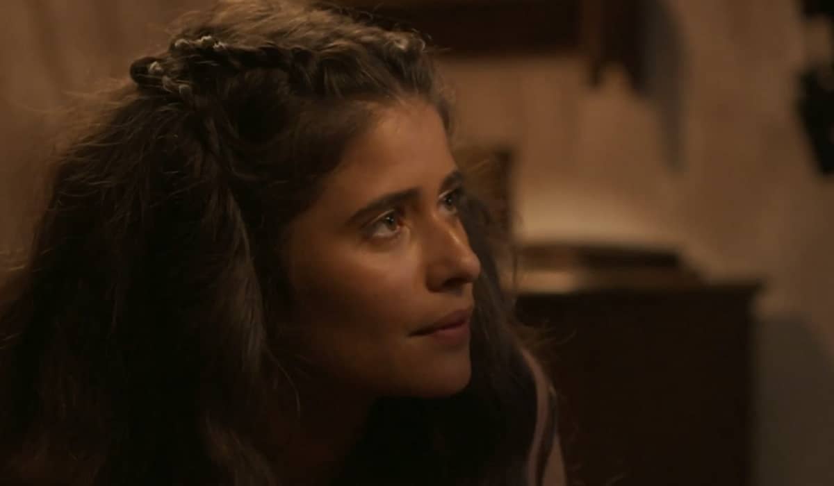 Candoca se desespera com a morte de Zé Paulino. Fonte: Reprodução/Globo