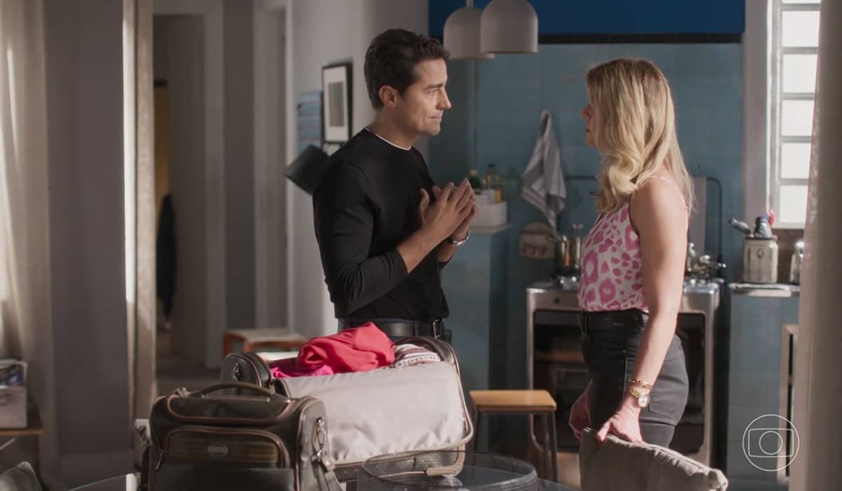 Danilo não suporta ficar longe de Rebeca. Fonte: Reprodução/Globo