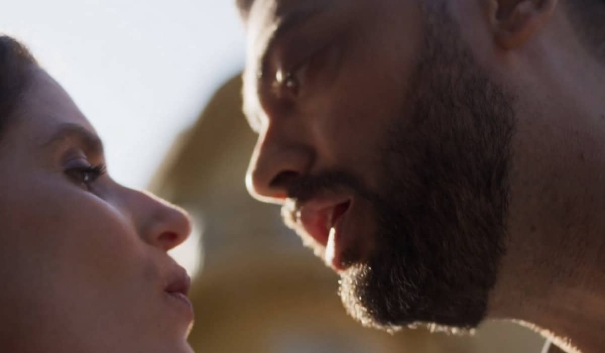 O romance entre Marcela e Paulo vira um assunto delicado na novela. Foto: Reprodução/Globo
