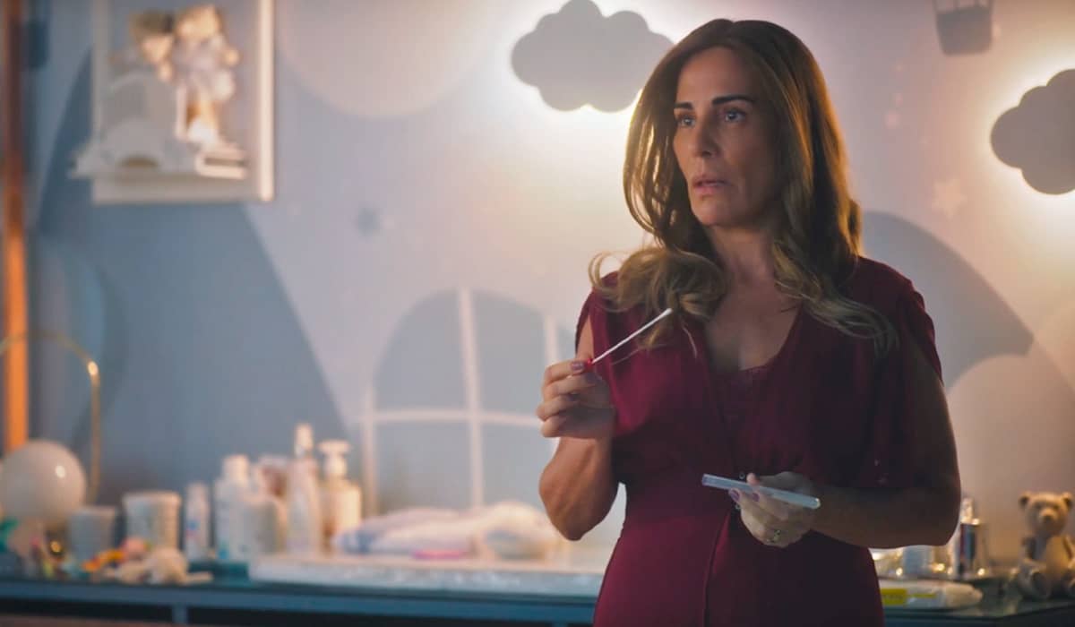 Irene exige saber a verdade sobre Emengarda. Fonte: Reprodução/Globo