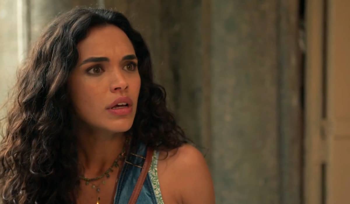 Luna começa a se aproximar de Jefinho. Fonte: Reprodução/Globo