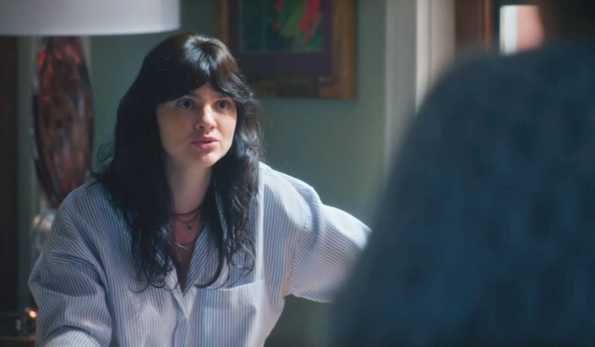 Petra decide se internar em uma clínica. Fonte: Reprodução/Globo